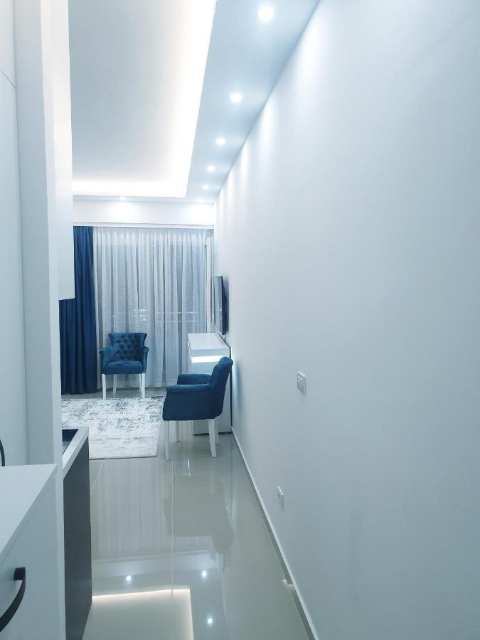 Lux Apartment - Central Place Бар Екстериор снимка